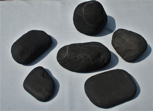 Ruw getrommelde steen 7- 10 cm. 250-450 gram. 1 kg.