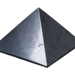 Piramide gepolijst 9 cm